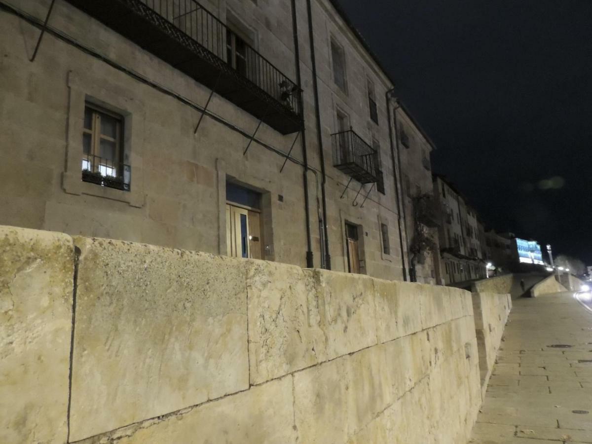 Apartamento Ribera Del Puente Саламанка Екстериор снимка